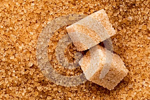 Brown sugar cubes and granulated sugar