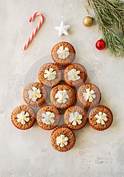 Brownie mins pies with cranberries photo