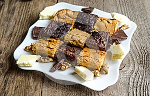 Brownies and blondies