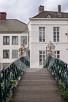 Brug der Keizerlijke Geneugten, Sint Antoniuskaar side, Ghent, Belgium