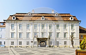 Brukenthal palace in Sibiu photo