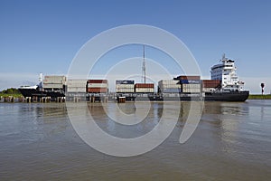 Brunsbuettel - Container vessel at lockage