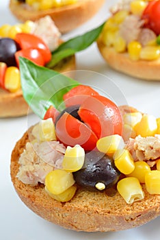 Bruschetta tunny and corn