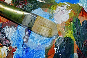 Brush artist and palette