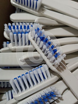 Brush blue white industrie dental kit product