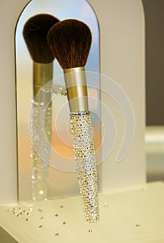 Brush make-up