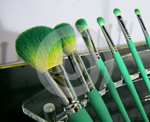 Brushes make-up