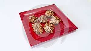 Brutti ma buoni biscuits