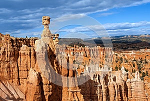 Bryce Canyon with hoodoo rock formations in summer, Bryce Canyon national park, Utah, United States (USA
