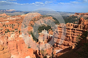 Bryce Canyon National Park, Hoodoos along Navajo Trail near Sunset Point, Southwest Desert, Utah, USA