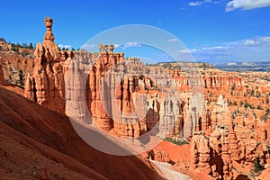 Bryce Canyon National Park with Thors Hammer and Temple of Osiris Hoodoos at Sunset Point, Southwest Desert, Utah, USA