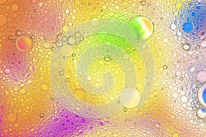 Ðbstract image of oil and water bubbles of various colors. Colorful artistic image of oil drop on water for modern and creation