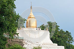 Bu-phaya, the pagoda close to the river in Bagan