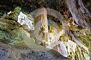 Bua Boke Cave Natural