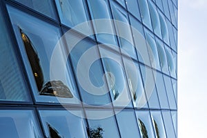 Bubbled Double Curve Convex Glass Windows