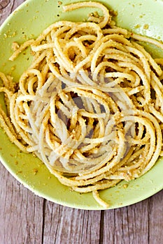 Bucatini olive pasta