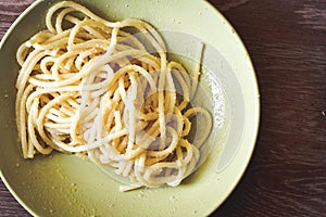 Bucatini pasta