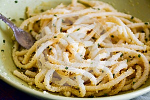 Bucatini pasta