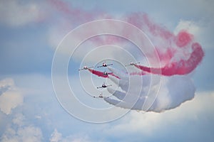 Bucharest international air show BIAS, Turkish Stars air force team formation demonstration