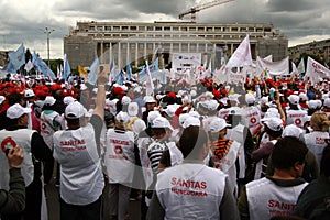 Bucharest Protestants in front of the Governement