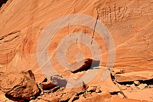 Buck Horn Wash, Pictograph Panel.