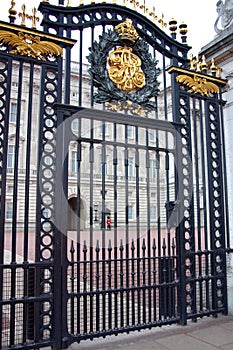 Buckingham Palace, the main gate, London, UK.