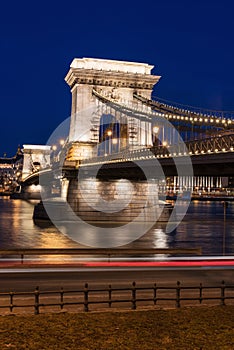 Budapest, Chain bridge Szechenyi lanchid at twilight blue hours, Hungary, Europe