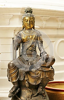 Buddha bronze statue