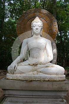 Buddha, face of budda statue