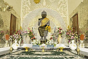 Buddha Mahachai Mongkhon Maethaneedol Sarakham statue
