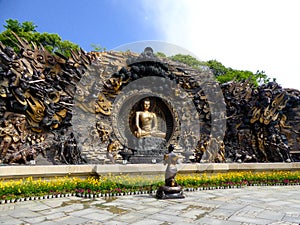 Buddha Murals statue at Lingshan photo