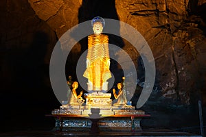 Buddha in Saddar Cave