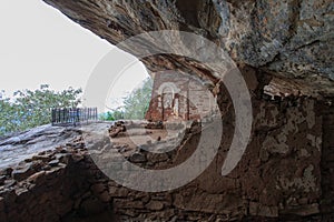 Buddha Shrine - Pidurangala Rock - Sigiriya, Sri Lanka