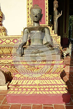 Buddha statue