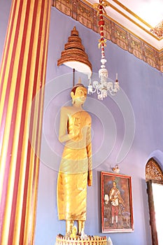 Buddha statue