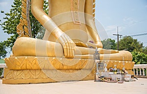 Buddha statue hands