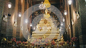 Buddha statue inside of a temple of Bangkok