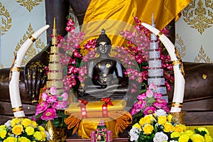 Buddha statue in thai buddhist wat temple