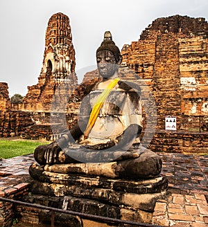 Buddha statue at Wat Maha That, Ayutthaya historical park photo