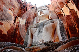 Buddha Statue photo