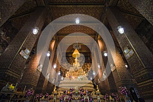 Buddha statue in wat pho temple