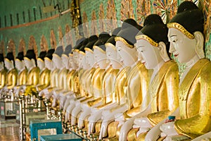 Buddha statues in U Min Thonze Cave Temple