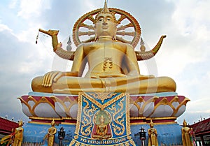Buddha Temple in Ko Samui