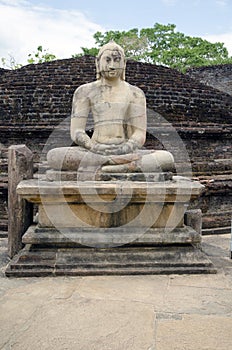 Buddha temple. Polonnaruwa