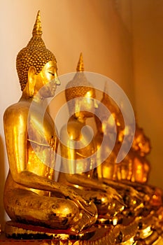 Buddhas in Wat Po photo