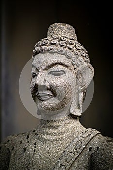 Buddhis statue