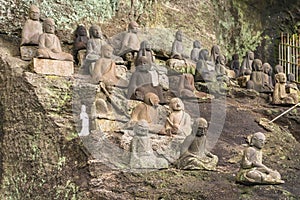 Buddhist deities and monks around the Saigoku Kannon bodhisattva in Mount Nokogiri.