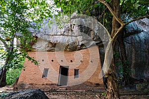 Buddhist meditation rooms Sri Lanka