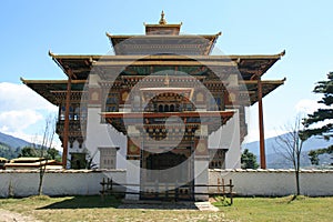 buddhist monastery (kurjey lhakhang) in jakar (bhutan)