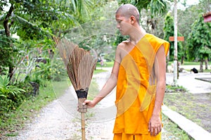 Buddhist monk, Thai monk Sweep temple.